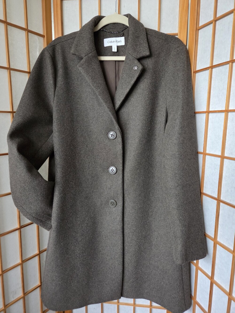 PRE-OWNED WOMENS CALVIN KLEIN KNEE LENGTH CLASSIC LIGHT BROWN COAT SIZE LARGE